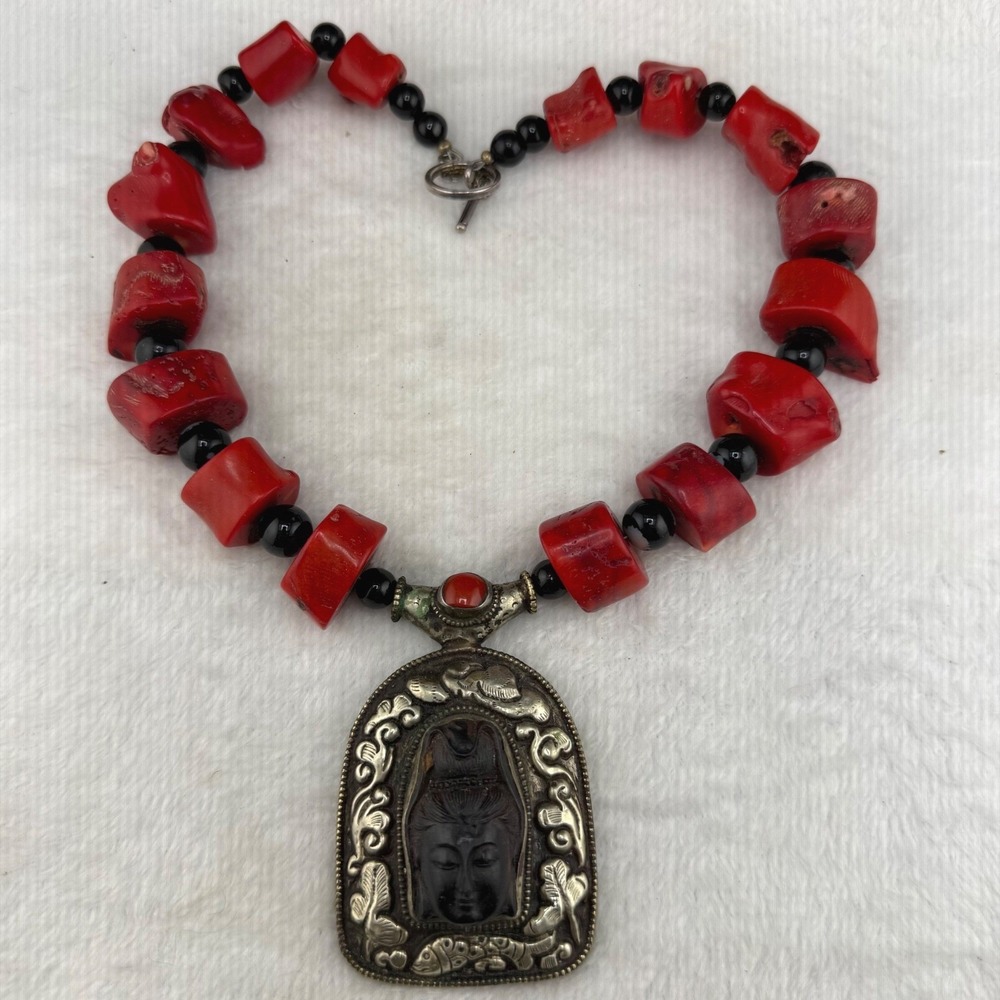 Vintage Necklace Red Black Carved Deity Pendant Ethnic Tribal 19"READ